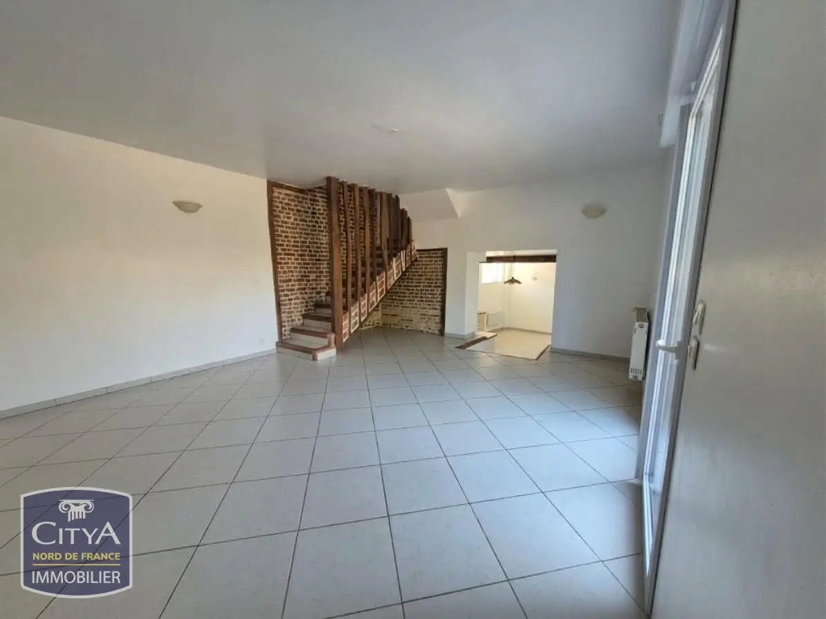 Photo 2 Maison 5 pièces 201.15m²