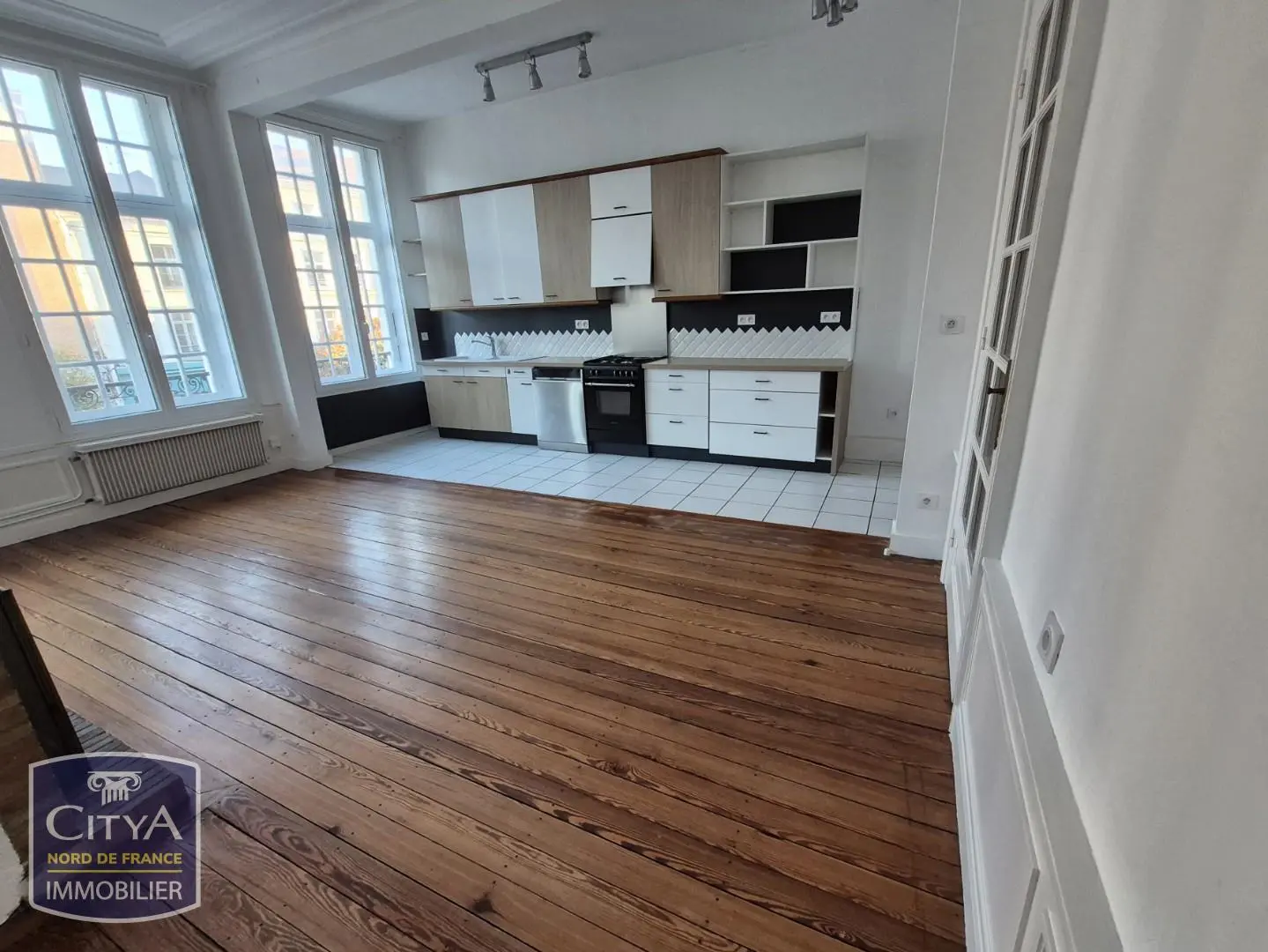 Photo 1 Appartement 3 pièces 116.41m²