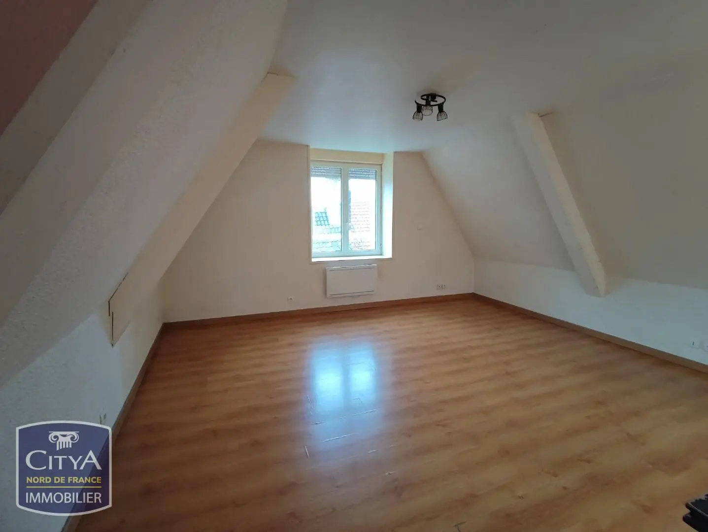 Photo 1 Appartement 1 pièce 26.08m²