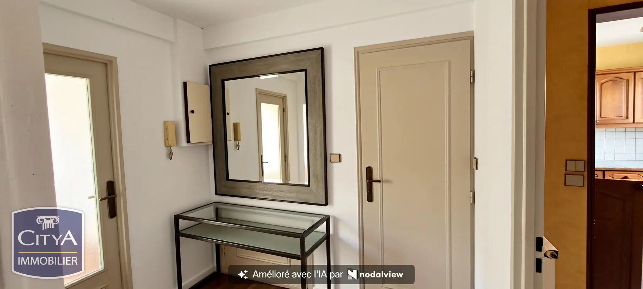 Photo 3 Appartement 4 pièces 77m²