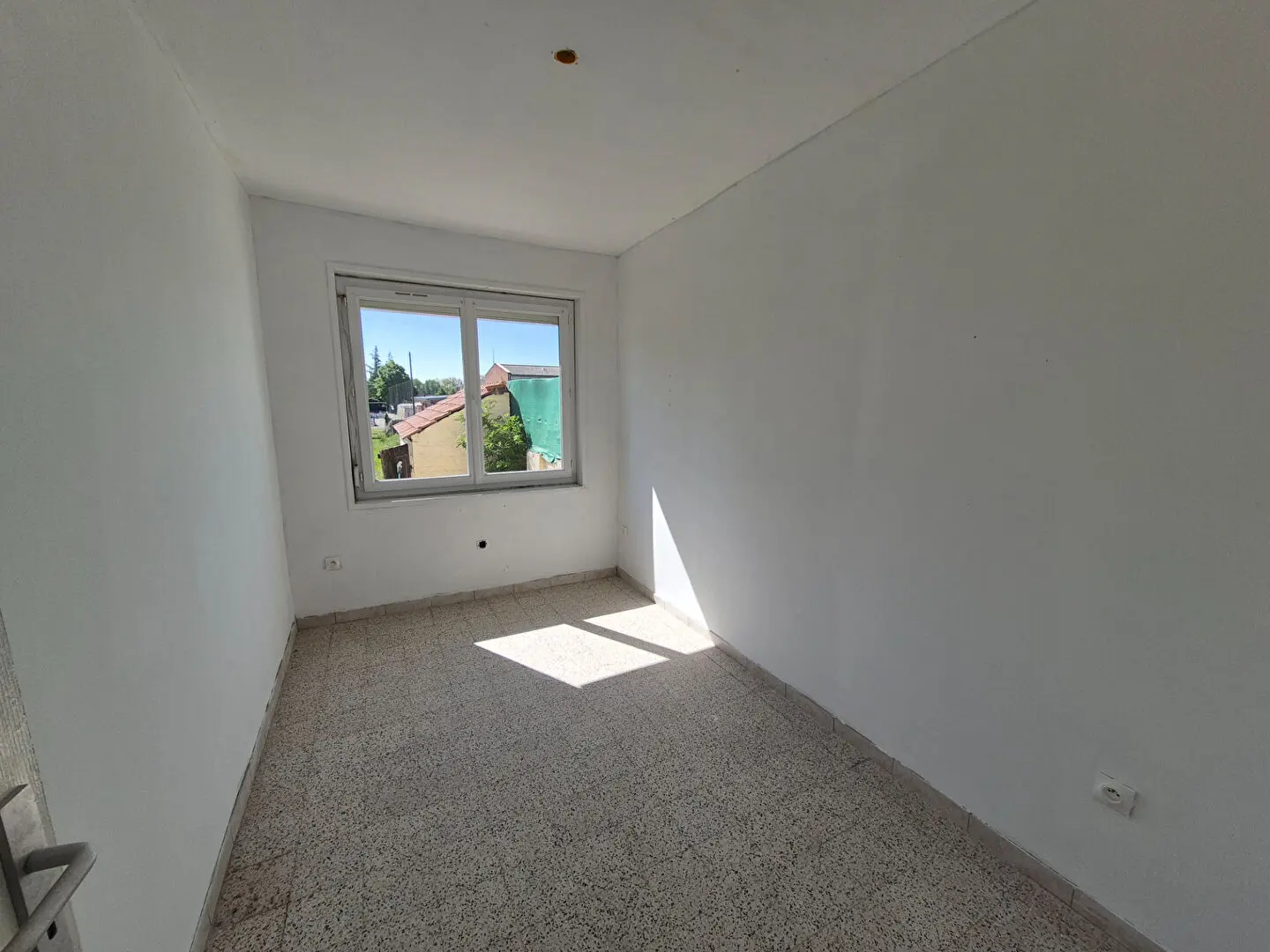 Photo 4 Immeuble 6 pièces 110m²