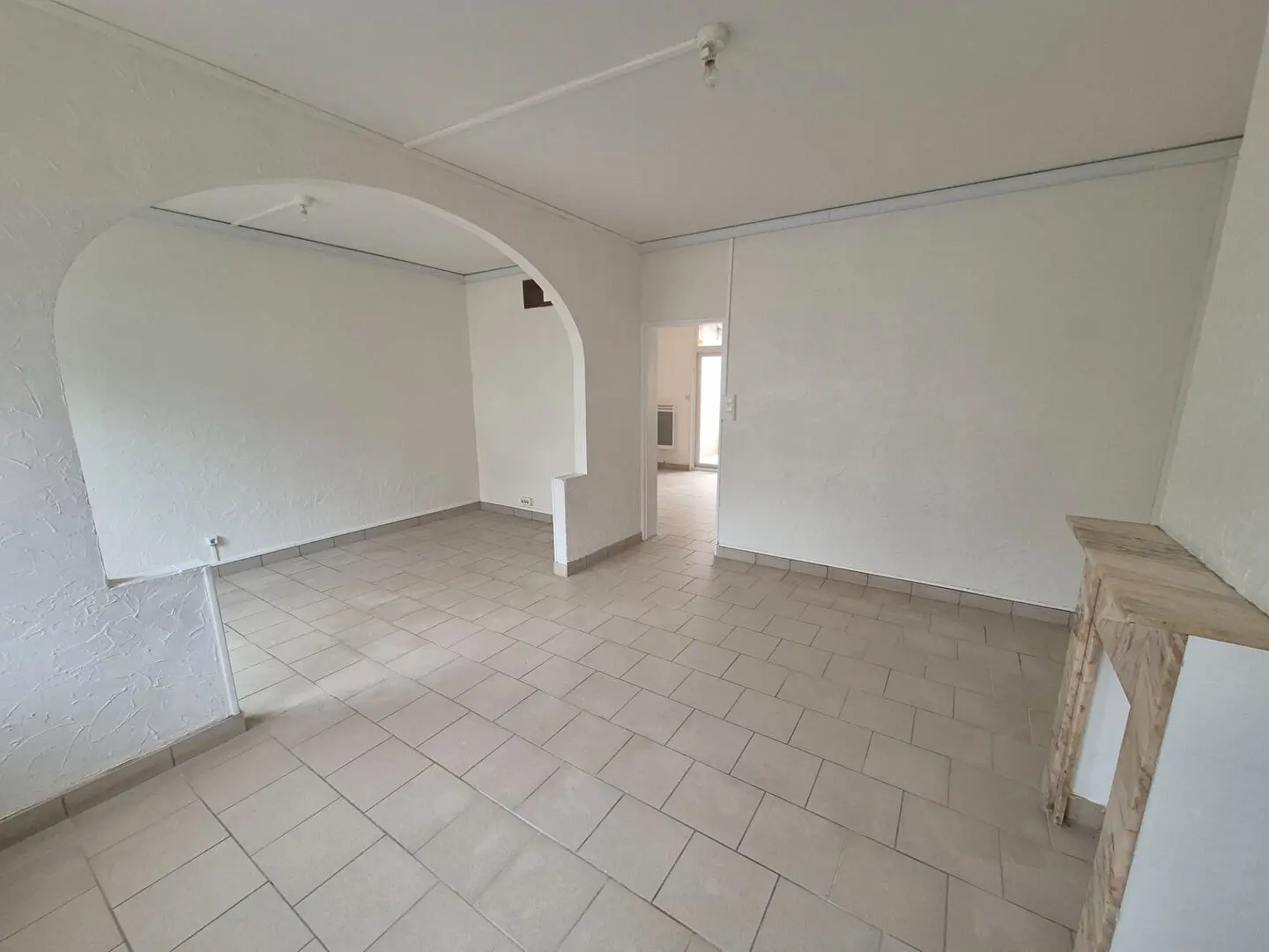 Photo 1 Maison 4 pièces 118m²
