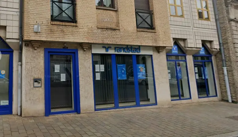 Photo 1 Local Commercial 148m²