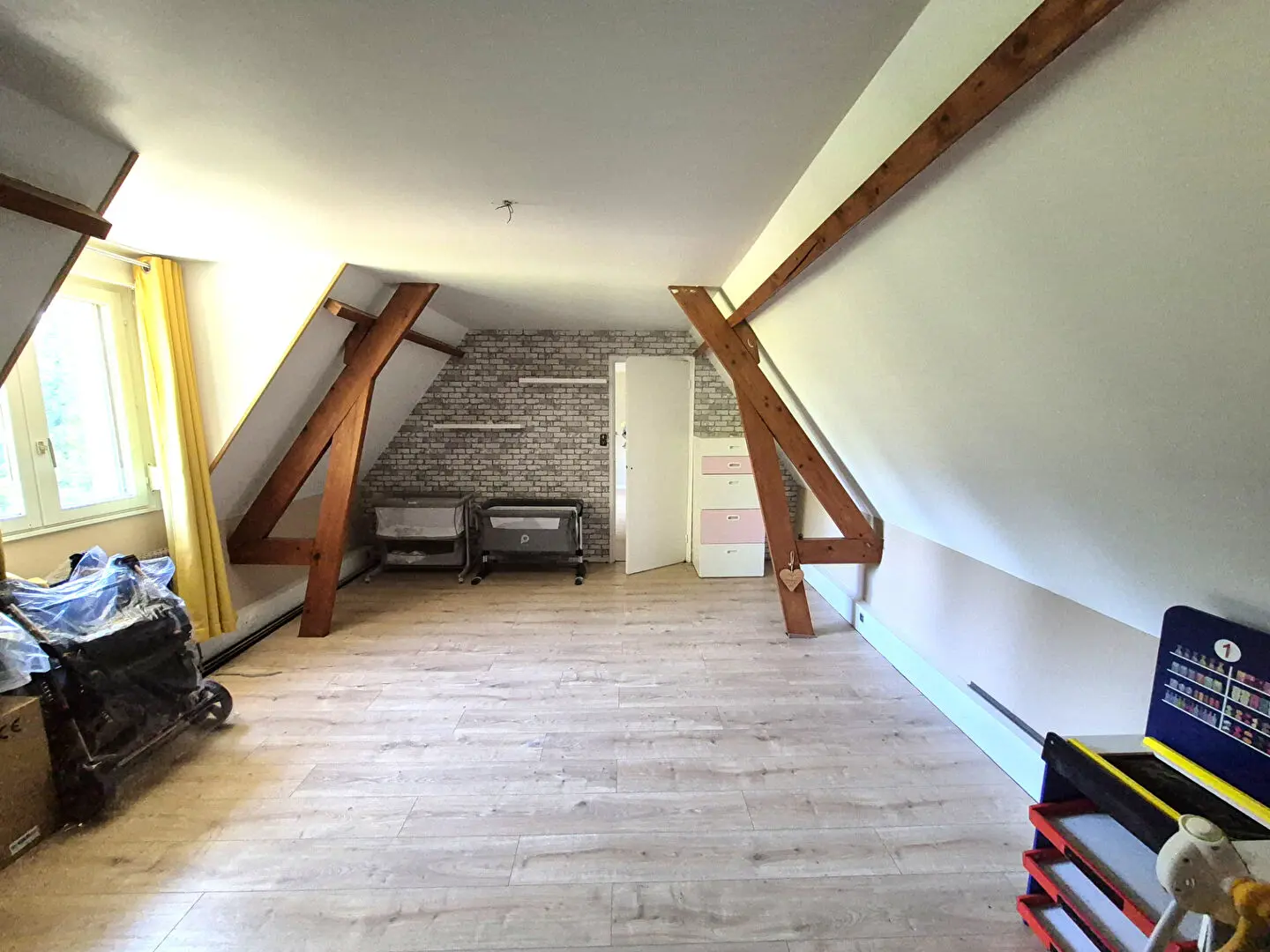 Photo 7 Maison 5 pièces 180m²