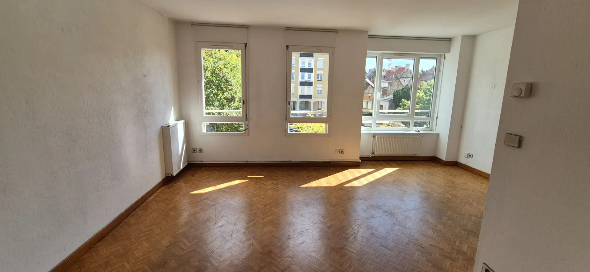 Photo 1 Appartement 4 pièces 77m²