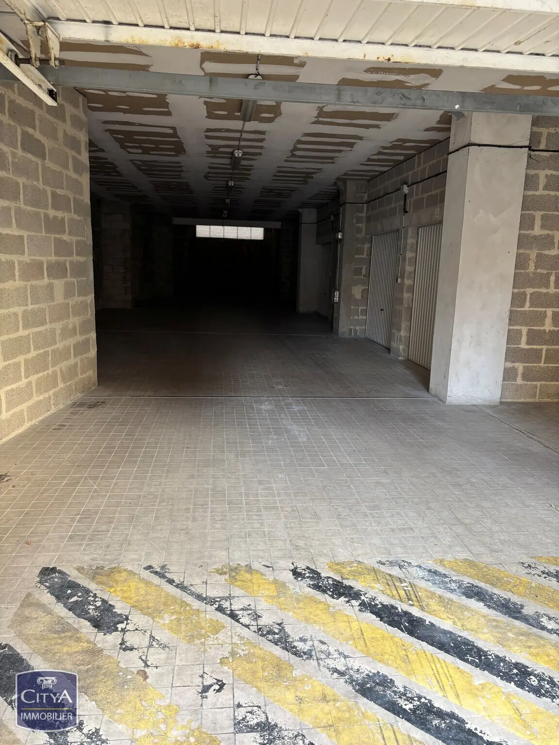 Photo 4 Parking 13.5m²