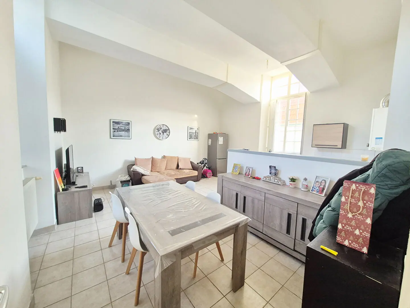 Photo 2 Appartement 2 pièces 57m²