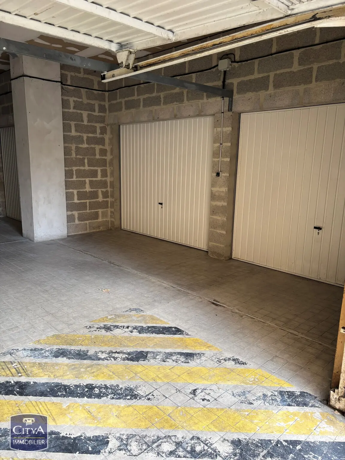 Photo 1 Parking 13.5m²