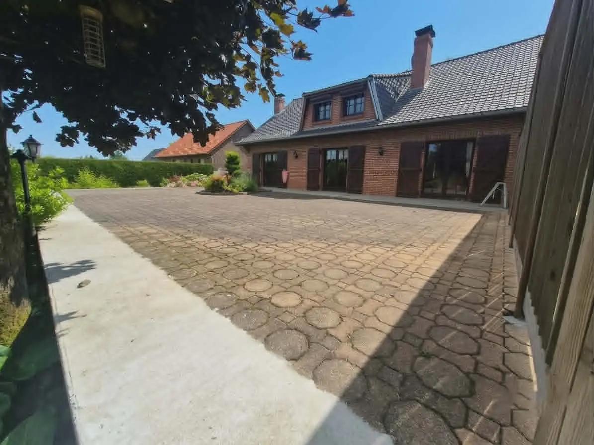 Photo 8 Maison 6 pièces 184.3m²