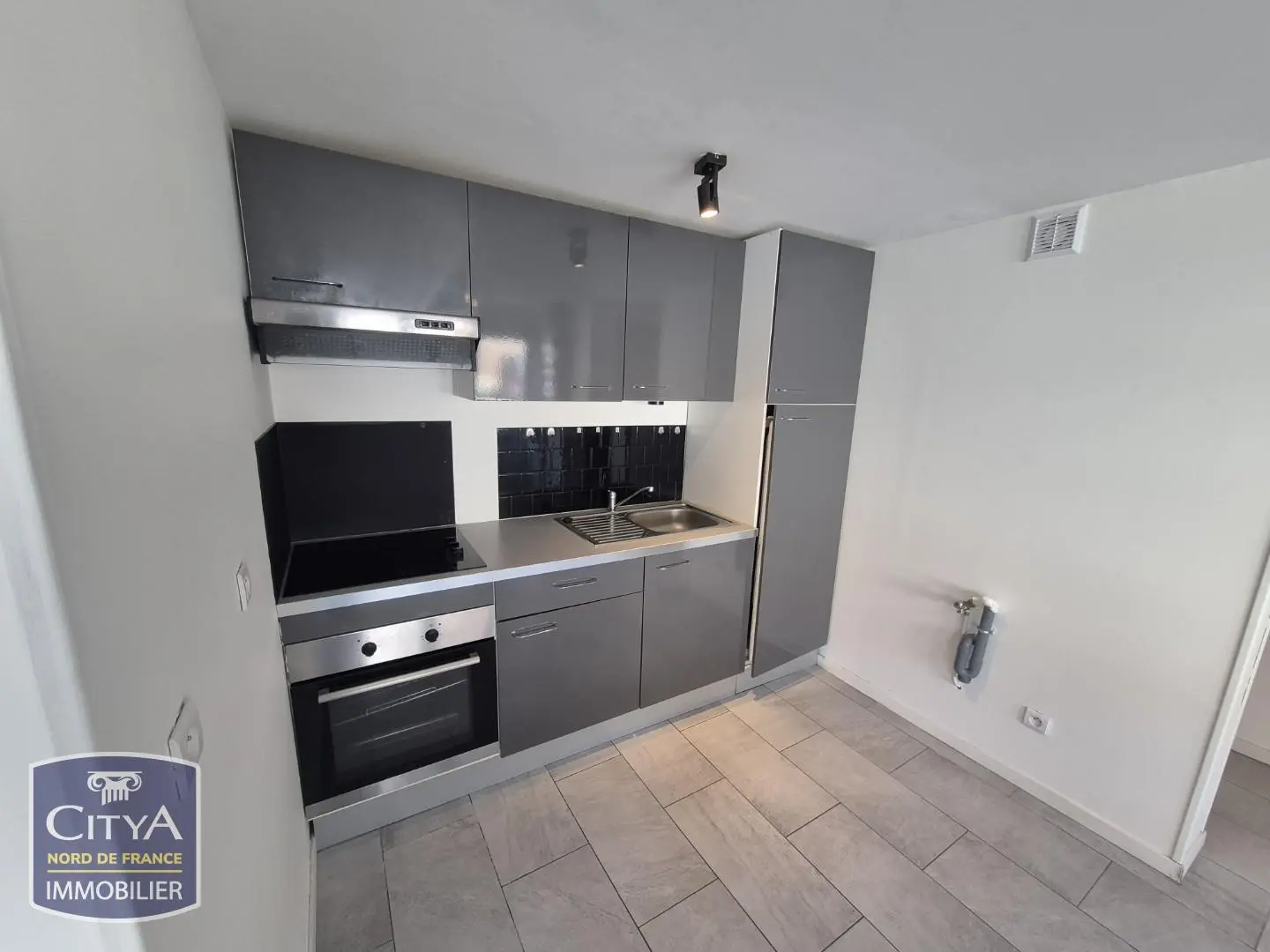 Photo 3 Appartement 1 pièce 28.93m²