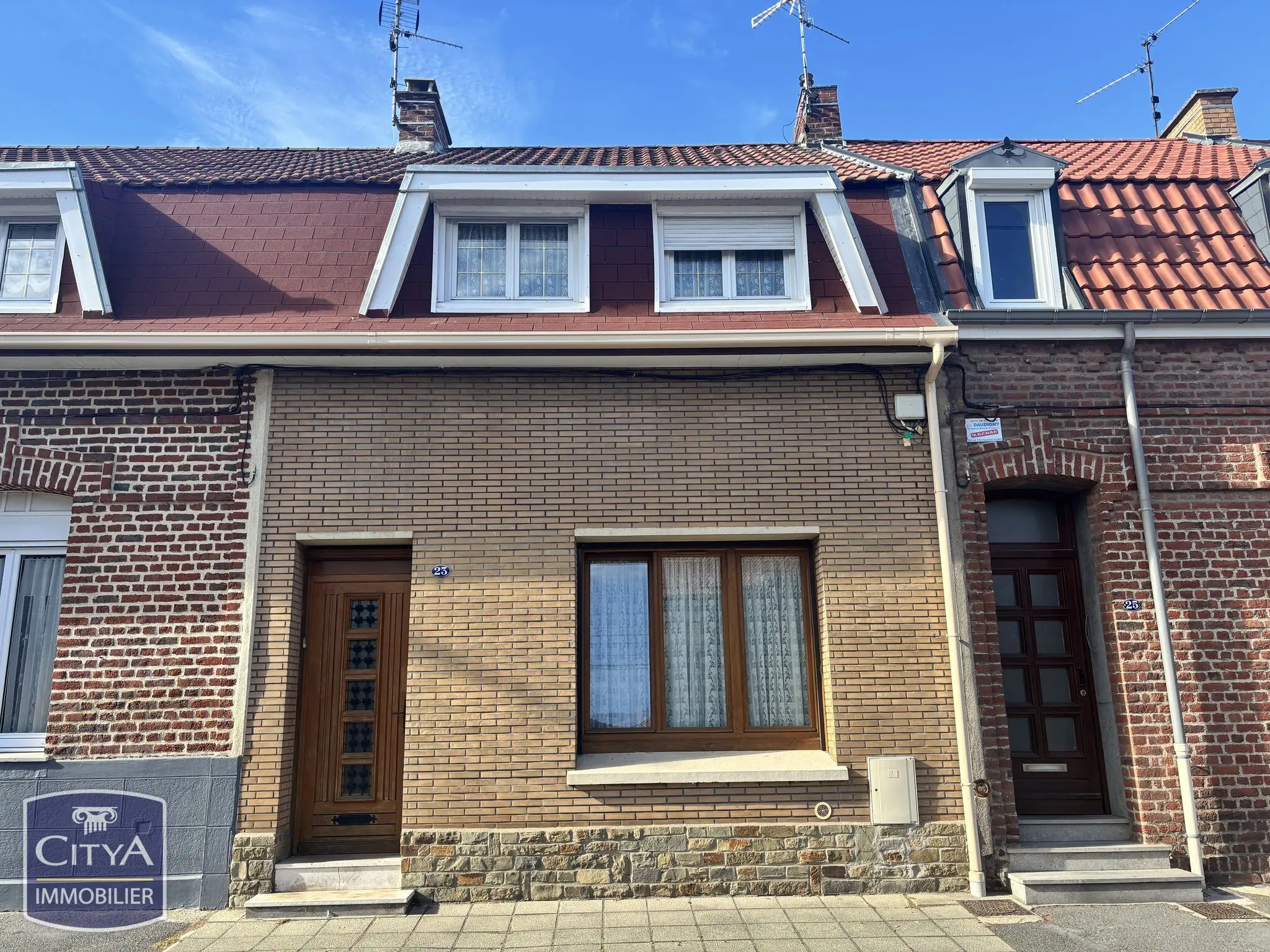 Photo 1 Maison 4 pièces 90m²