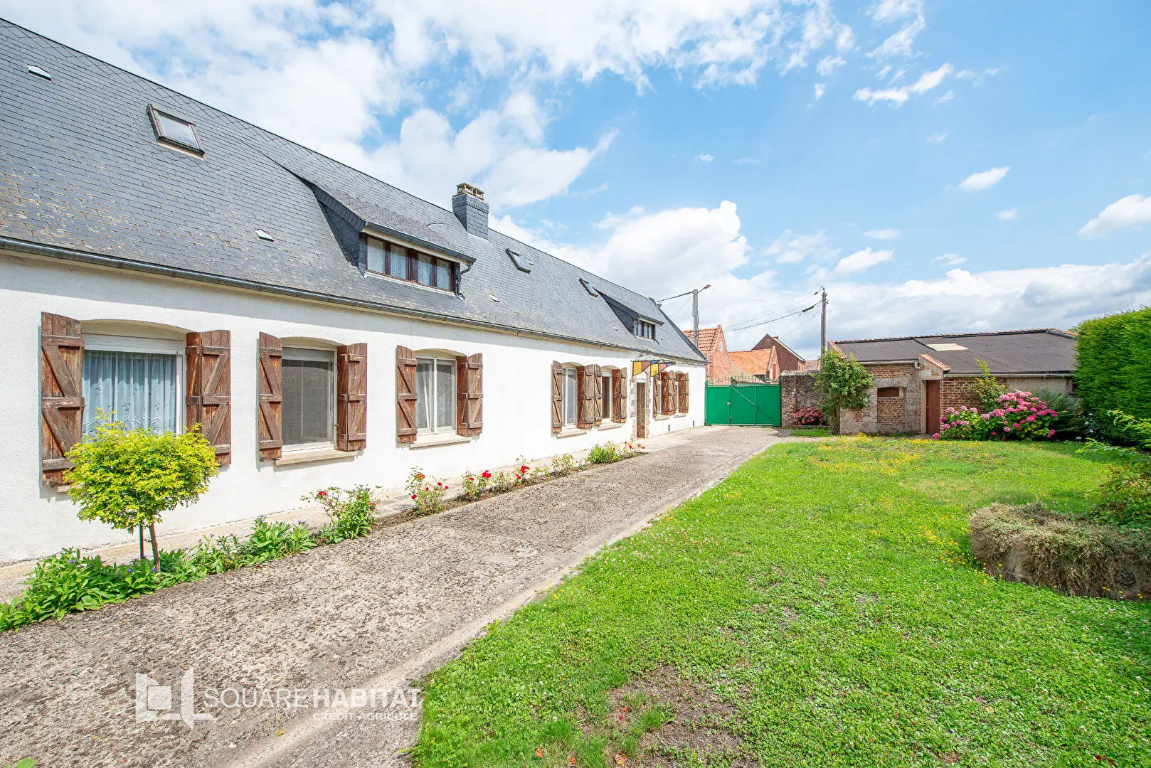 Photo 1 Maison 4 pièces 107m²