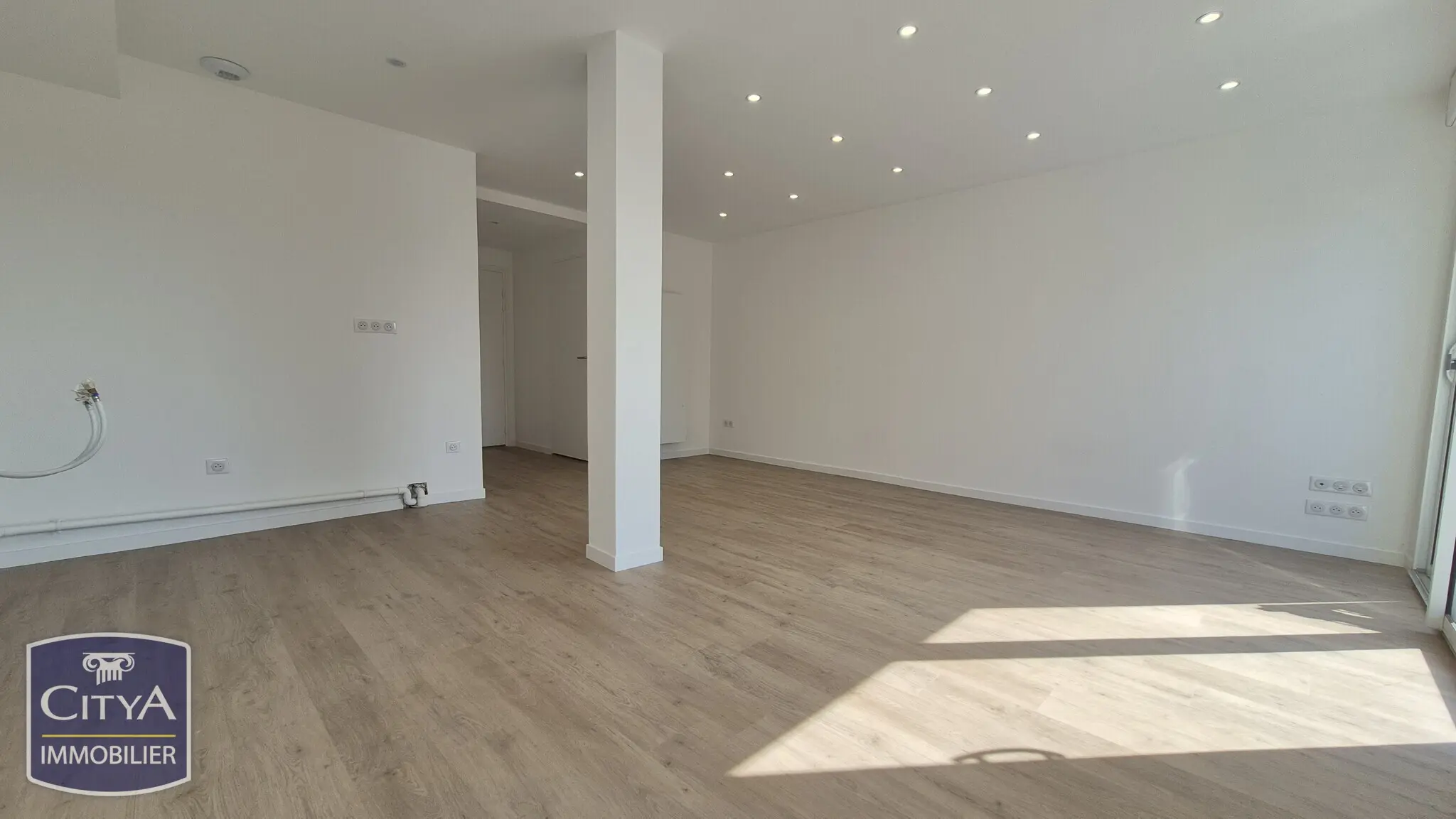 Photo 3 Appartement 1 pièce 36.41m²