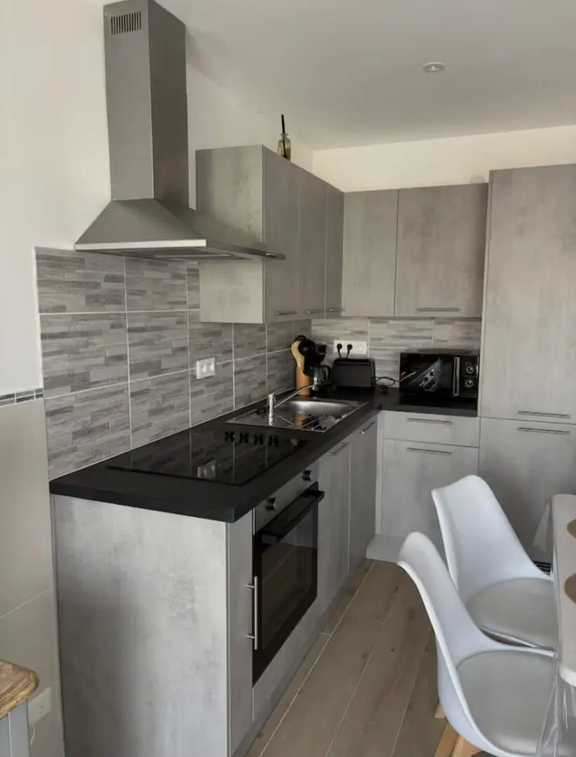 Photo 2 Appartement 1 pièce 23.21m²