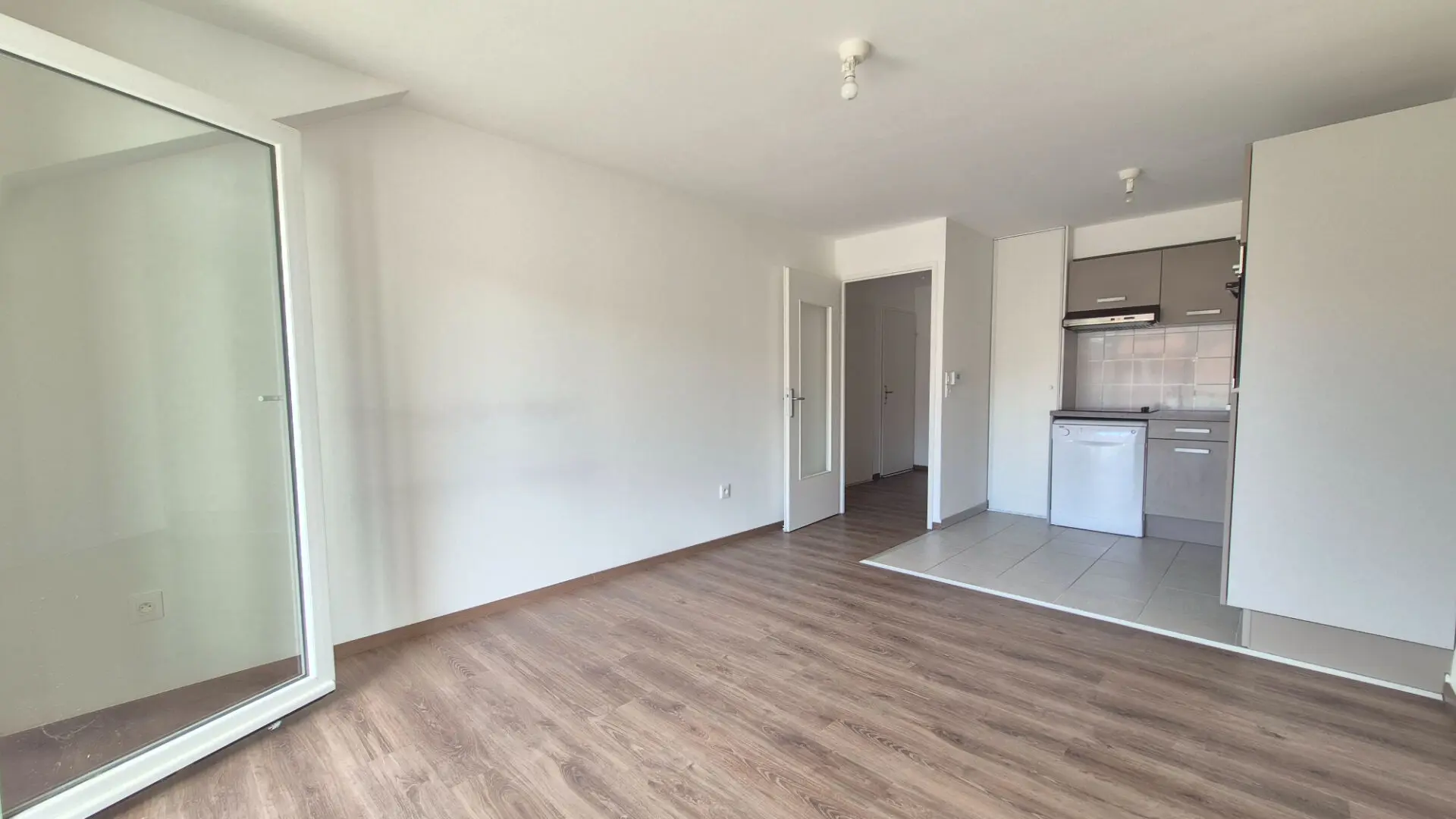 Photo 2 Appartement 2 pièces 44.08m²