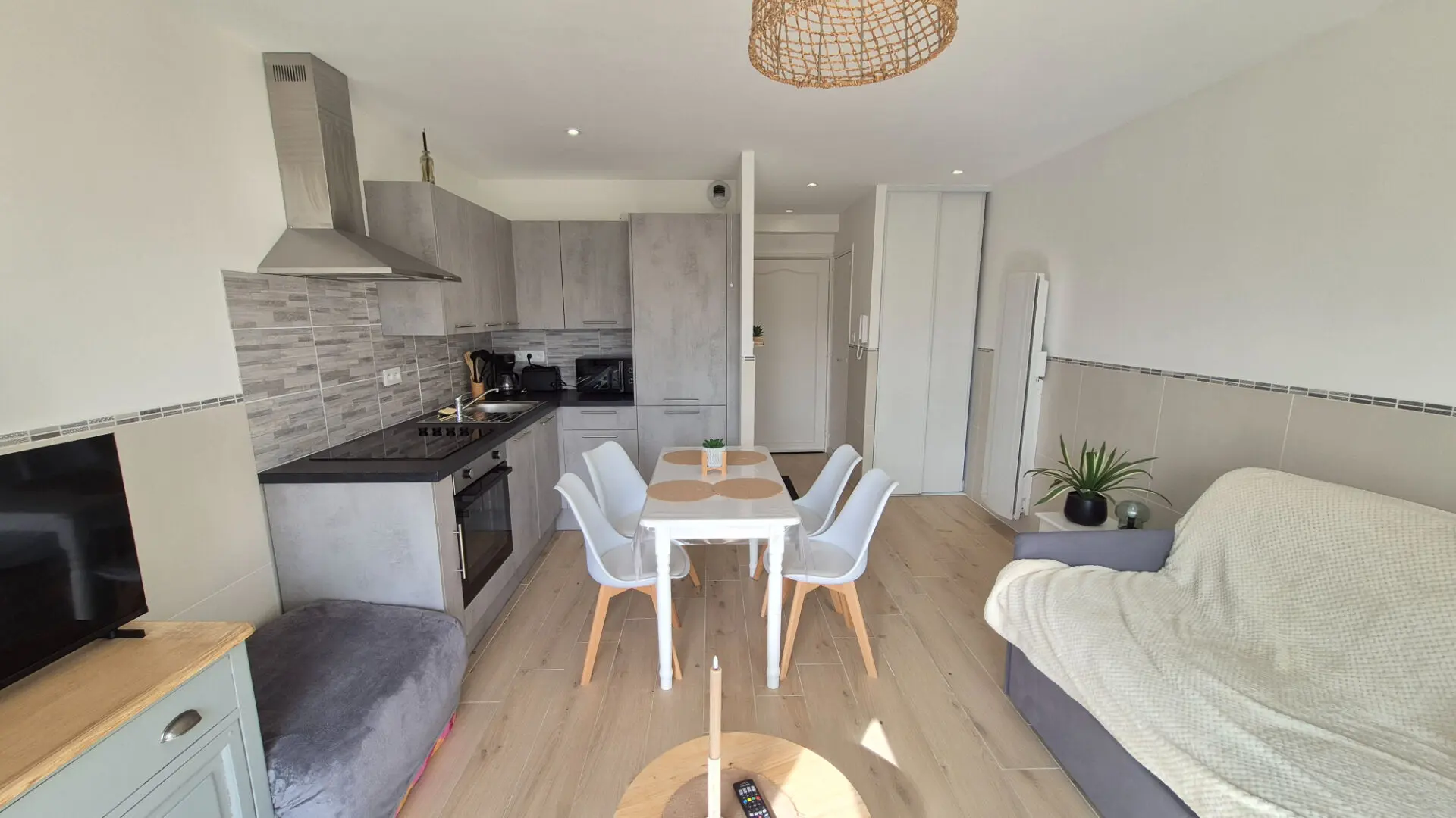Photo 4 Appartement 1 pièce 23.21m²
