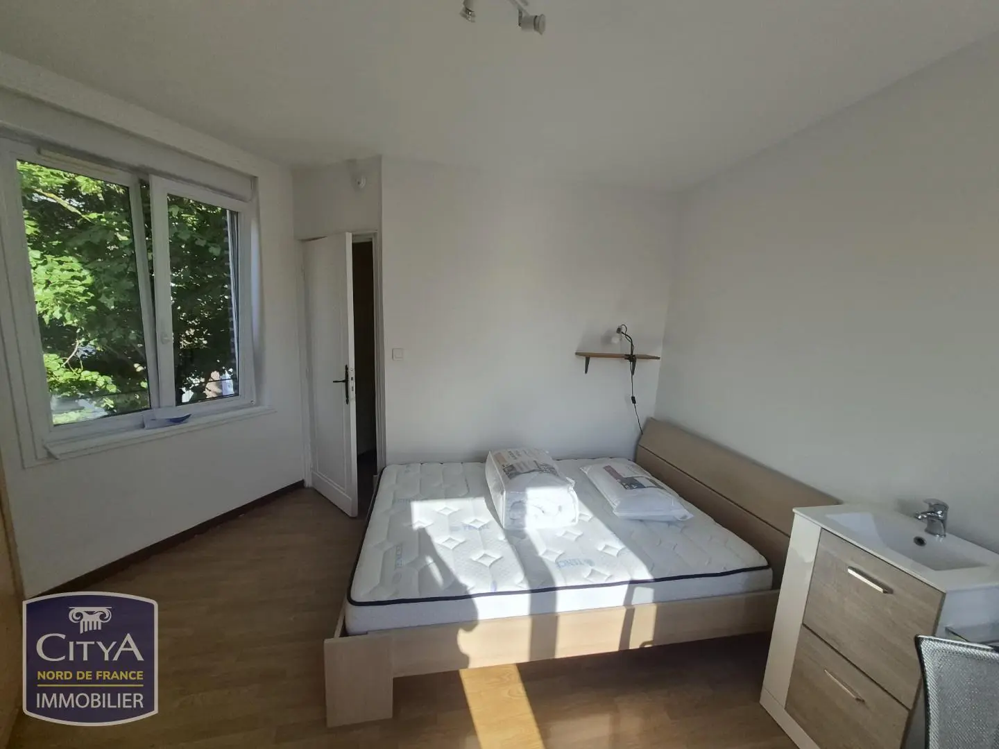 Photo 2 Appartement 1 pièce 12m²