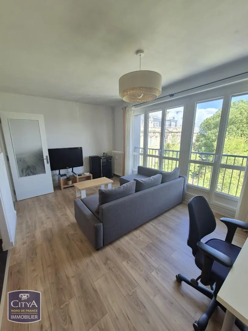 Photo 1 Appartement 2 pièces 47m²