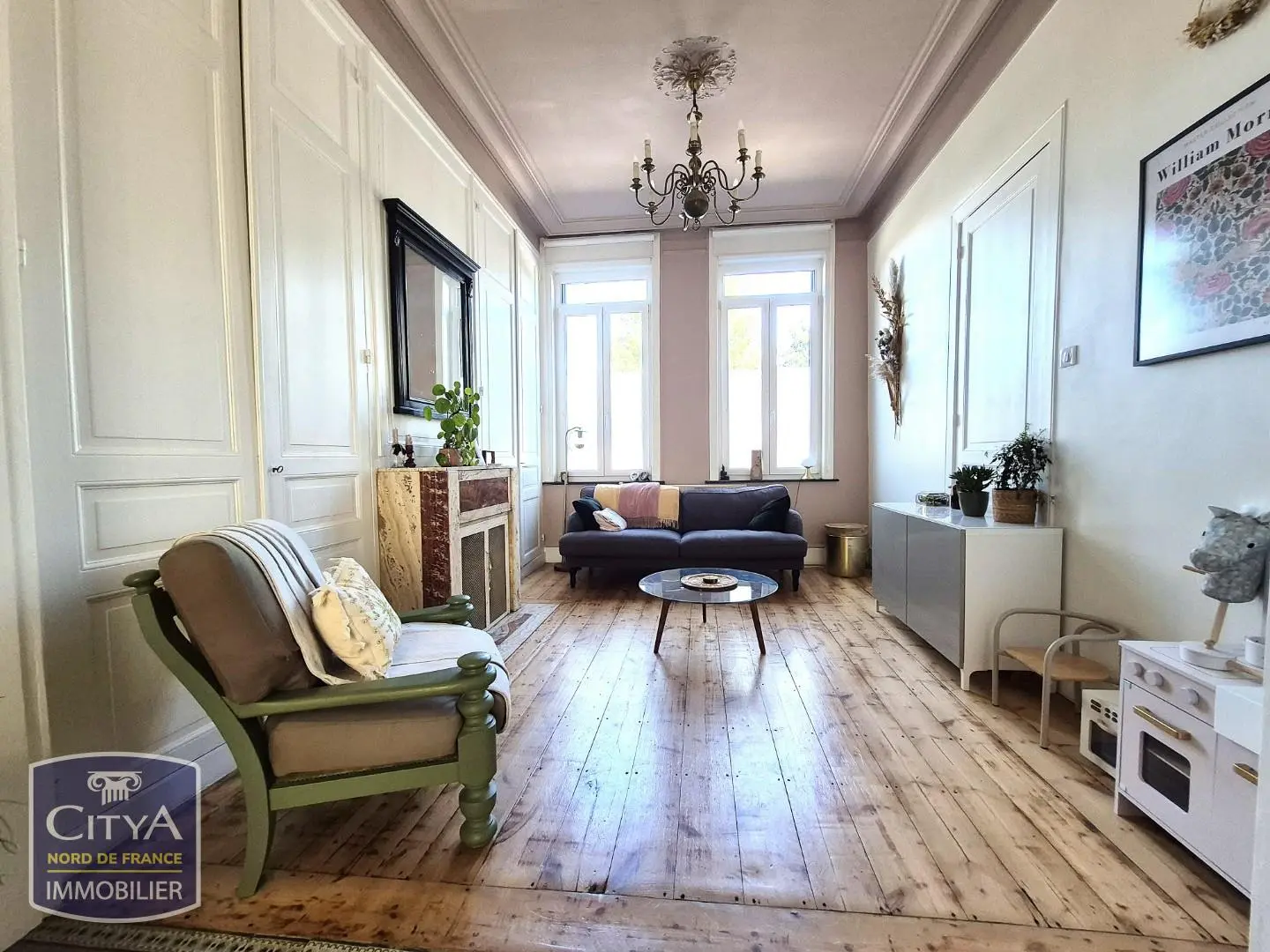 Photo 1 Maison 5 pièces 150.47m²