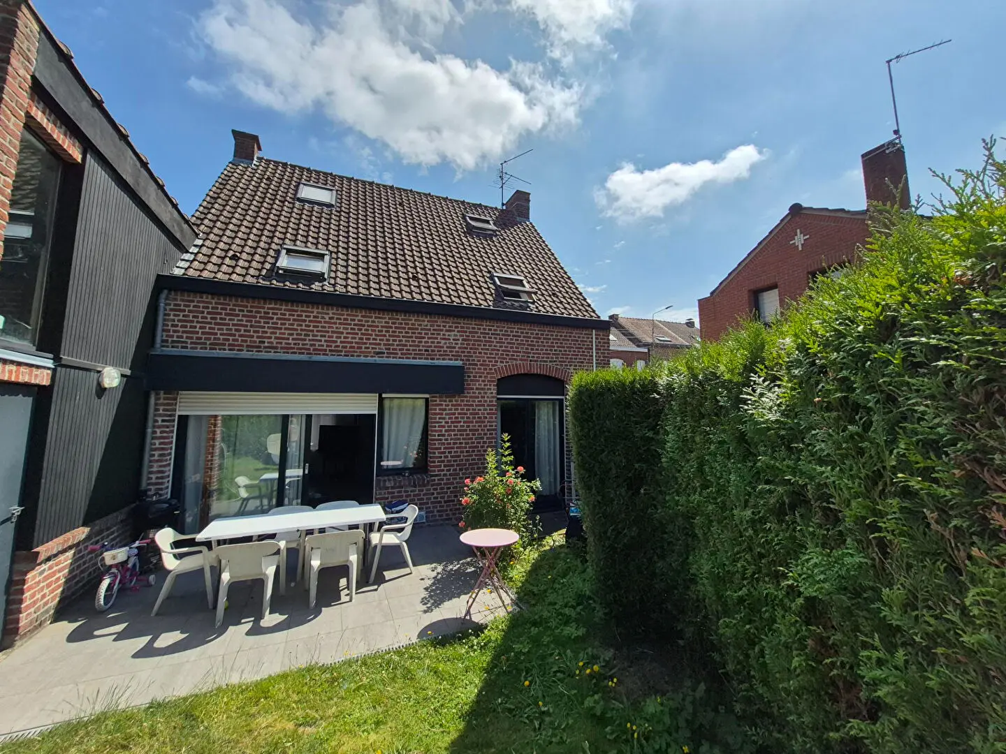 Photo 1 Maison 4 pièces 80m²