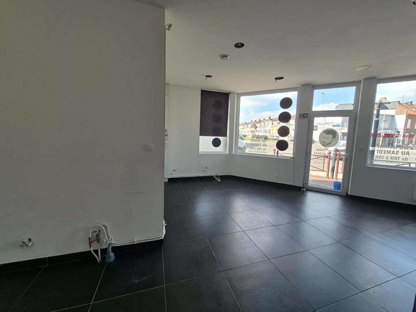 Photo 4 Local Commercial 3 pièces 114m²