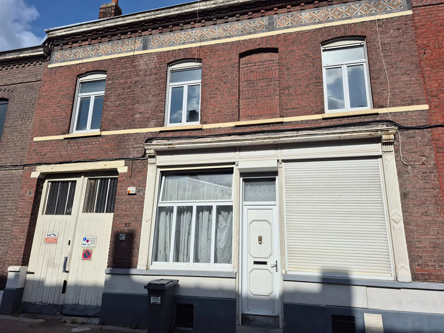 Photo 1 Maison 6 pièces 140m²