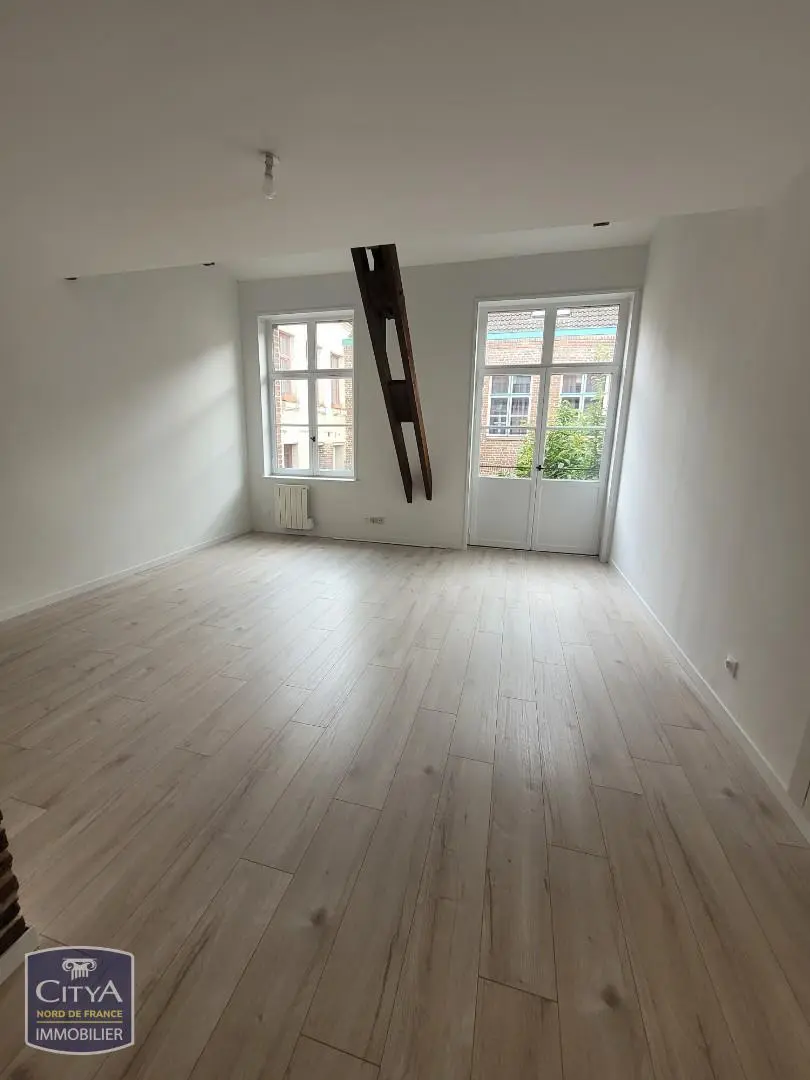 Photo 2 Appartement 1 pièce 37.48m²
