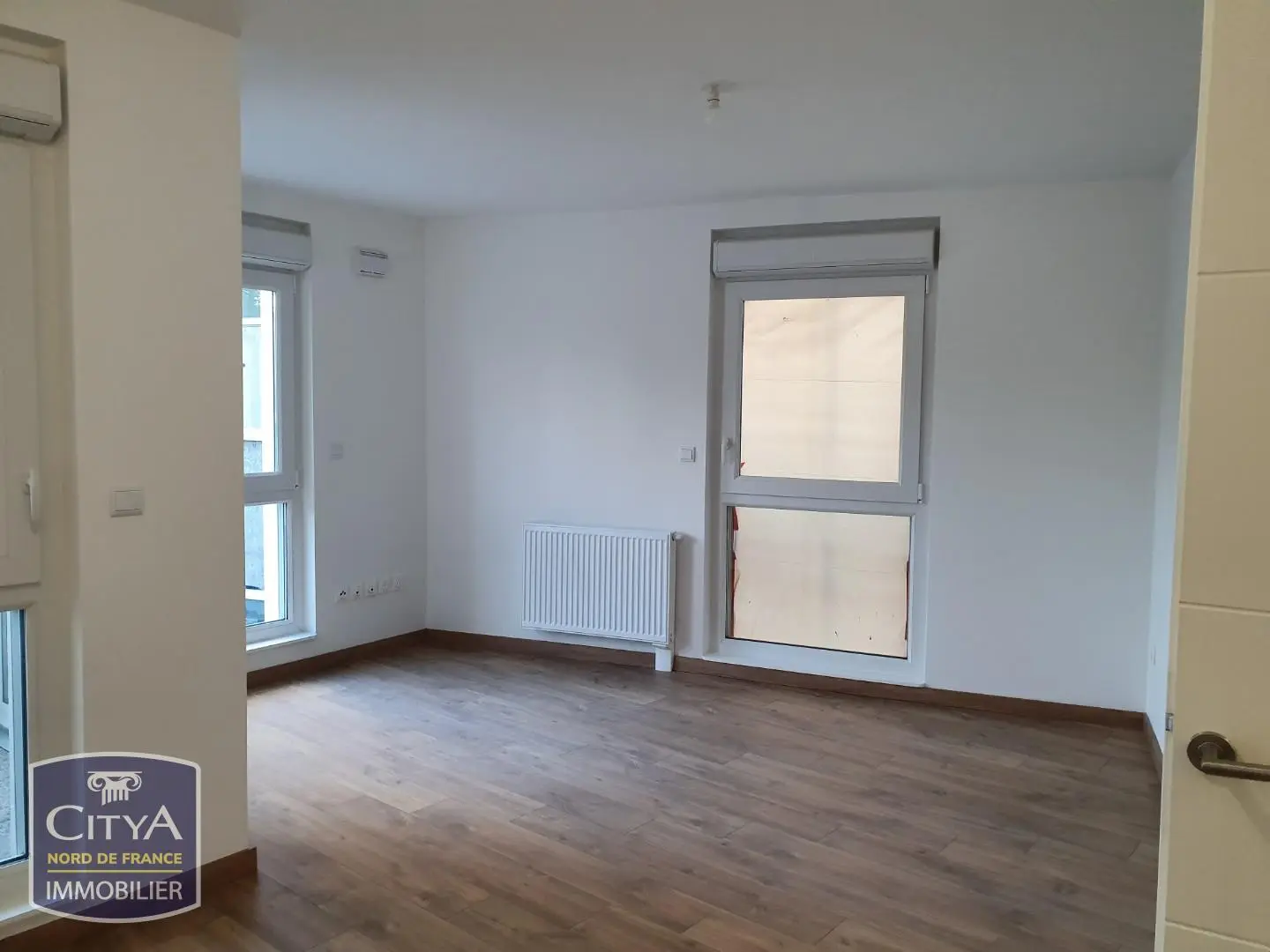 Photo 2 Appartement 1 pièce 29.42m²