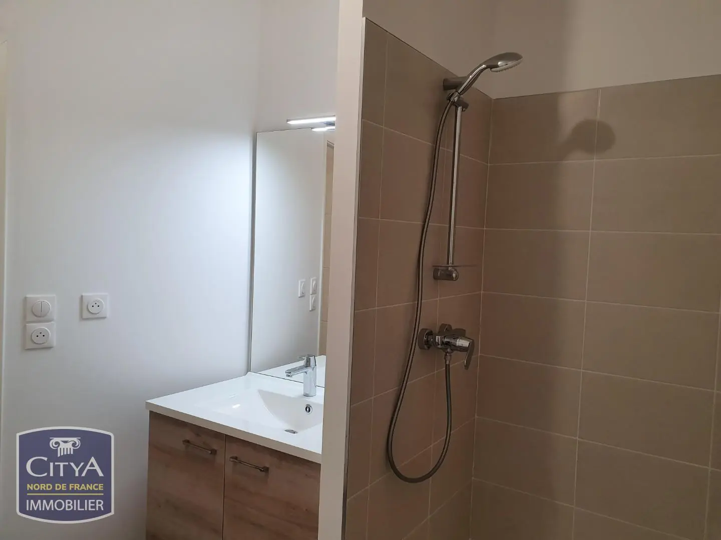 Photo 3 Appartement 1 pièce 29.42m²