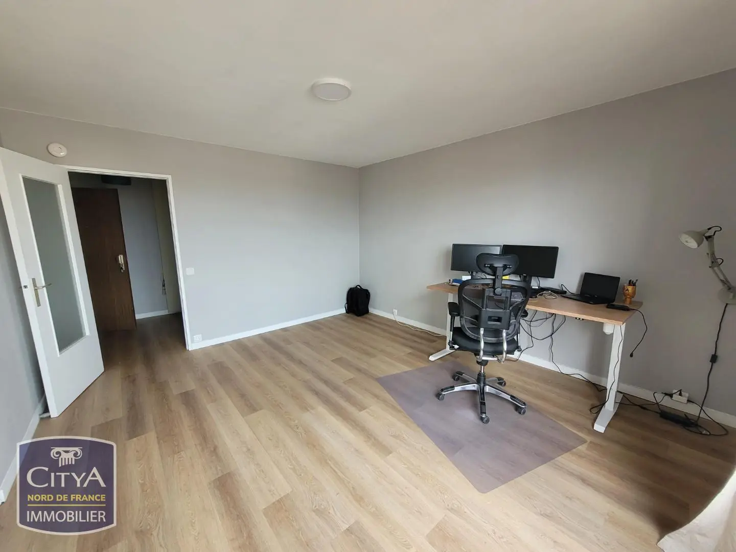 Photo 1 Appartement 1 pièce 29.67m²