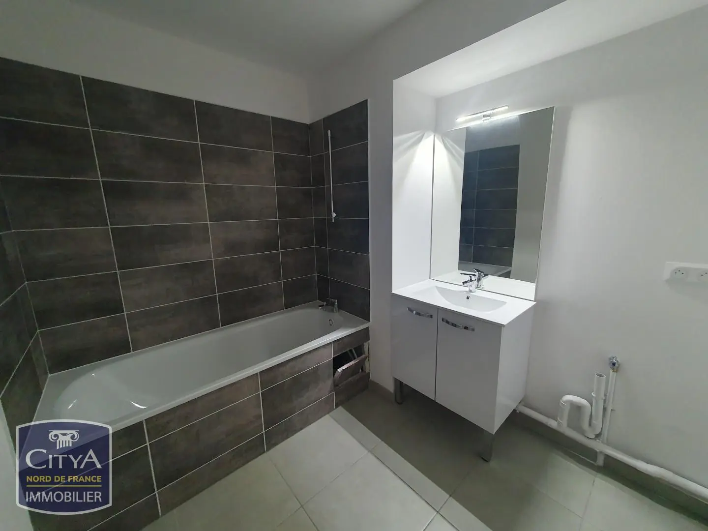 Photo 7 appartement Valenciennes