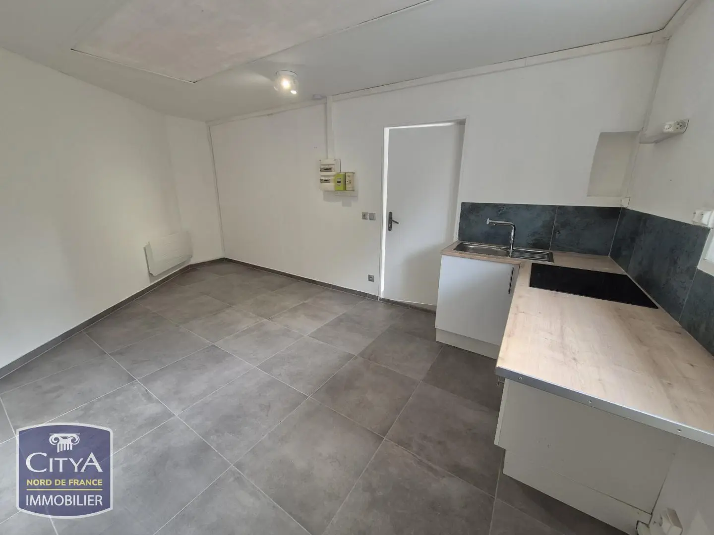 Photo 1 Appartement 1 pièce 20.02m²