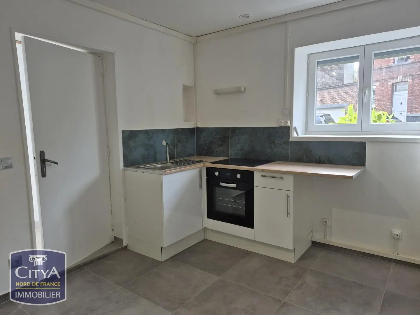 Photo 2 Appartement 1 pièce 20.02m²
