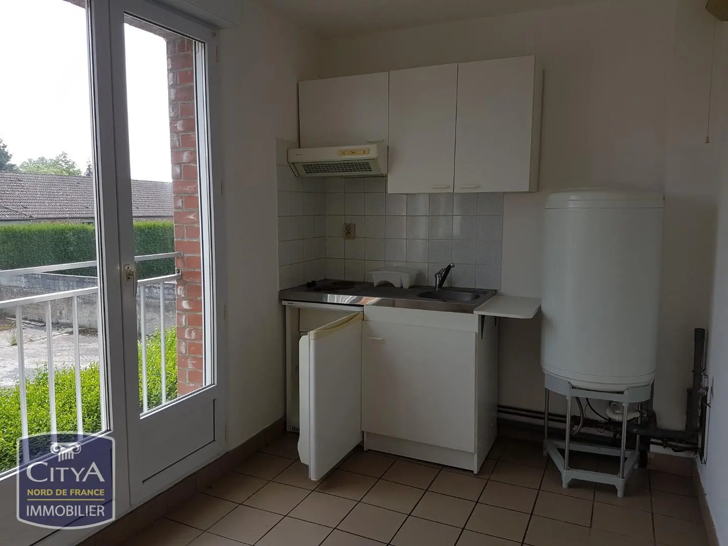 Photo 2 Appartement 1 pièce 19.61m²