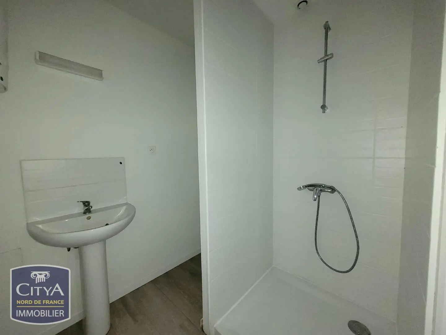Photo 3 Appartement 1 pièce 24.69m²