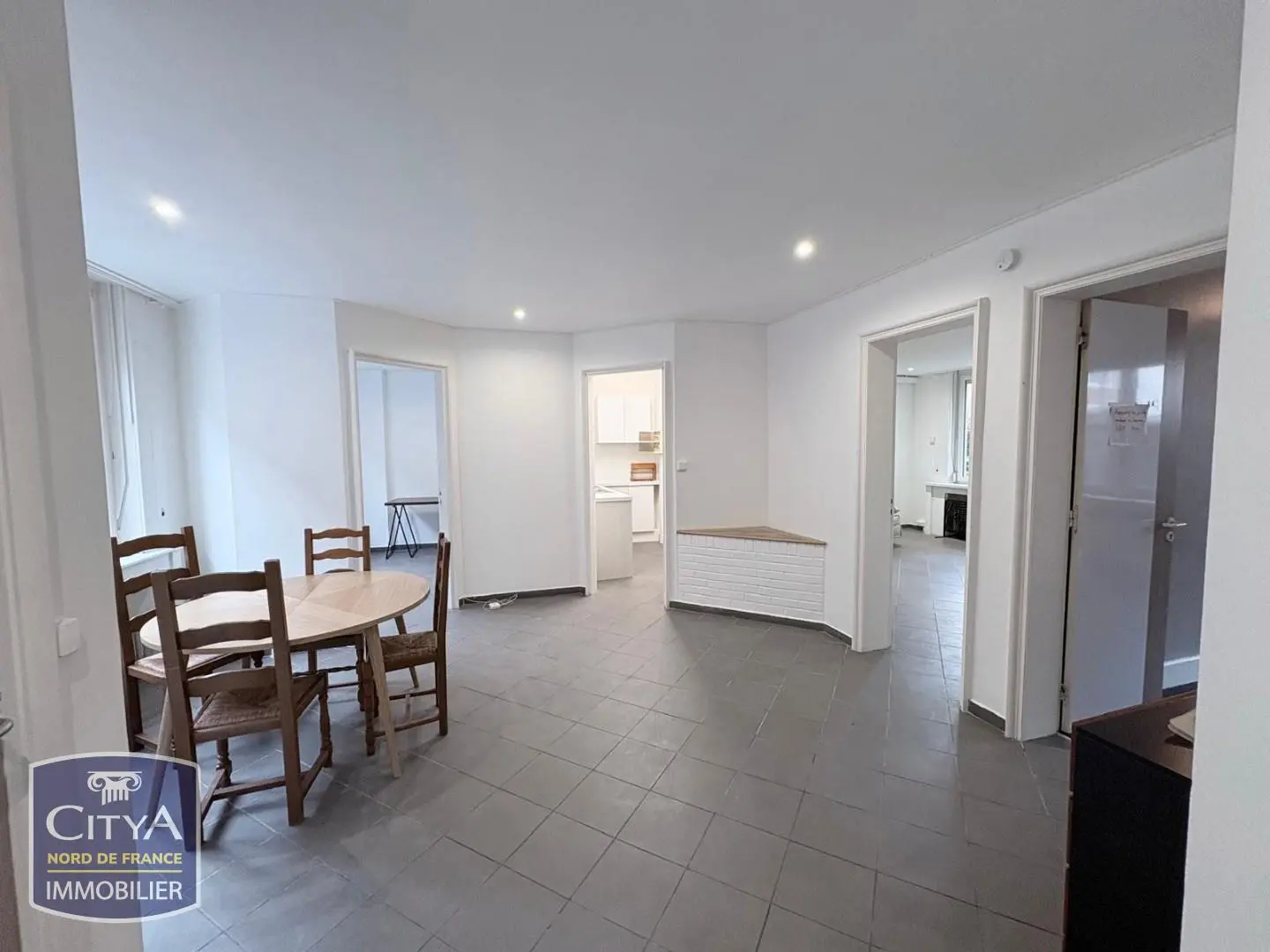 Photo 1 Appartement 4 pièces 79m²