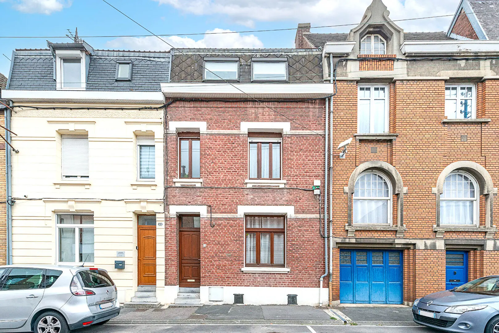 Photo 1 Maison 6 pièces 159m²
