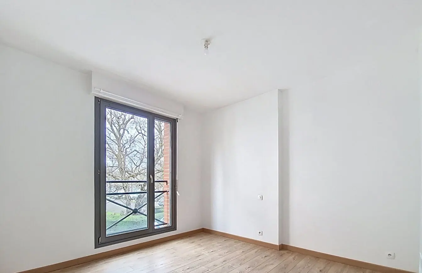 Photo 2 Appartement 2 pièces 56.6m²