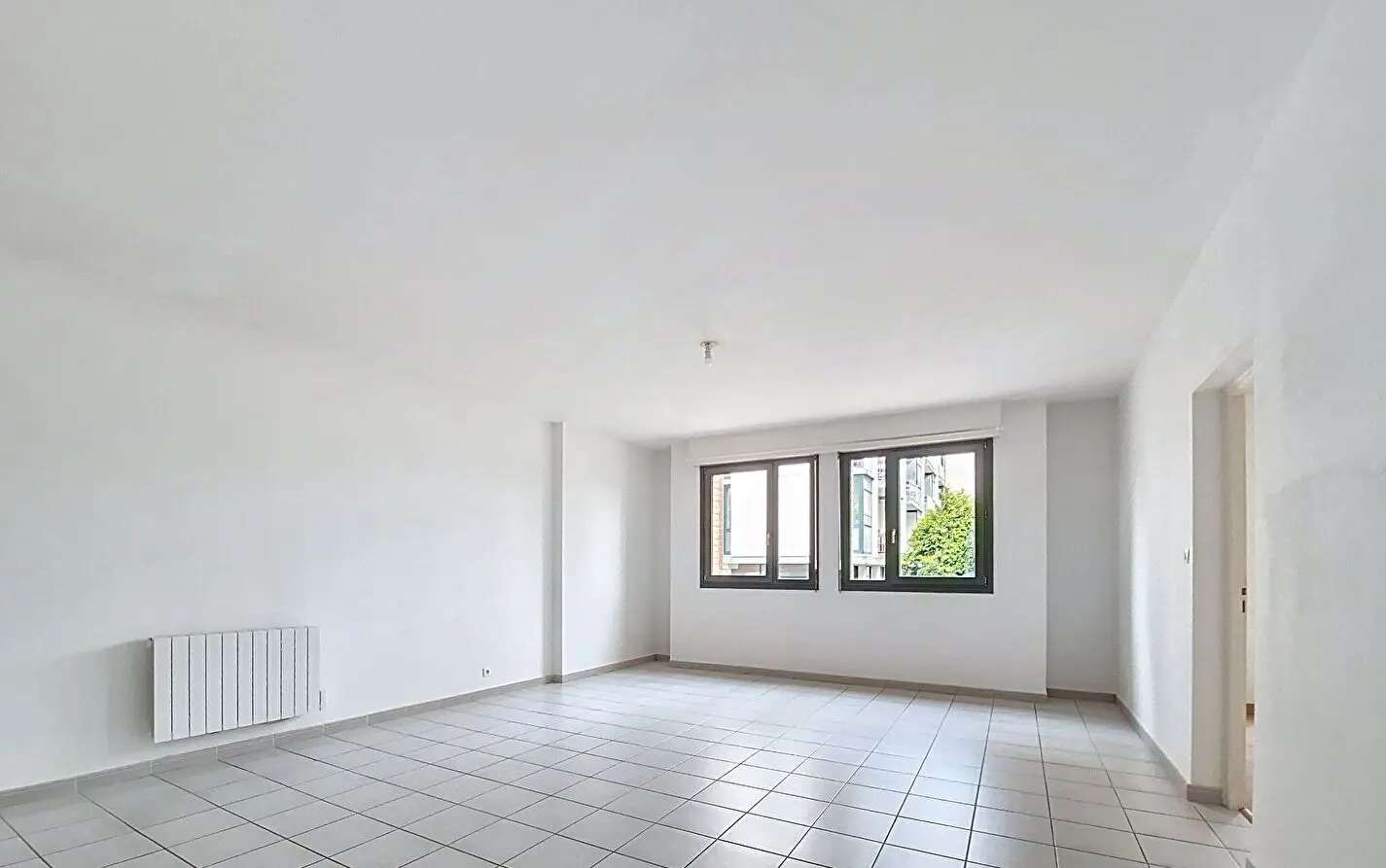 Photo 1 Appartement 2 pièces 56.6m²