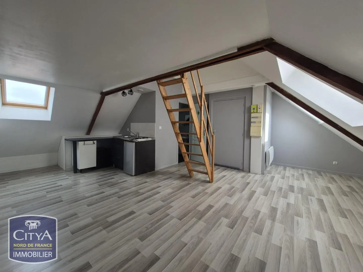 Photo 1 Appartement 1 pièce 20.02m²