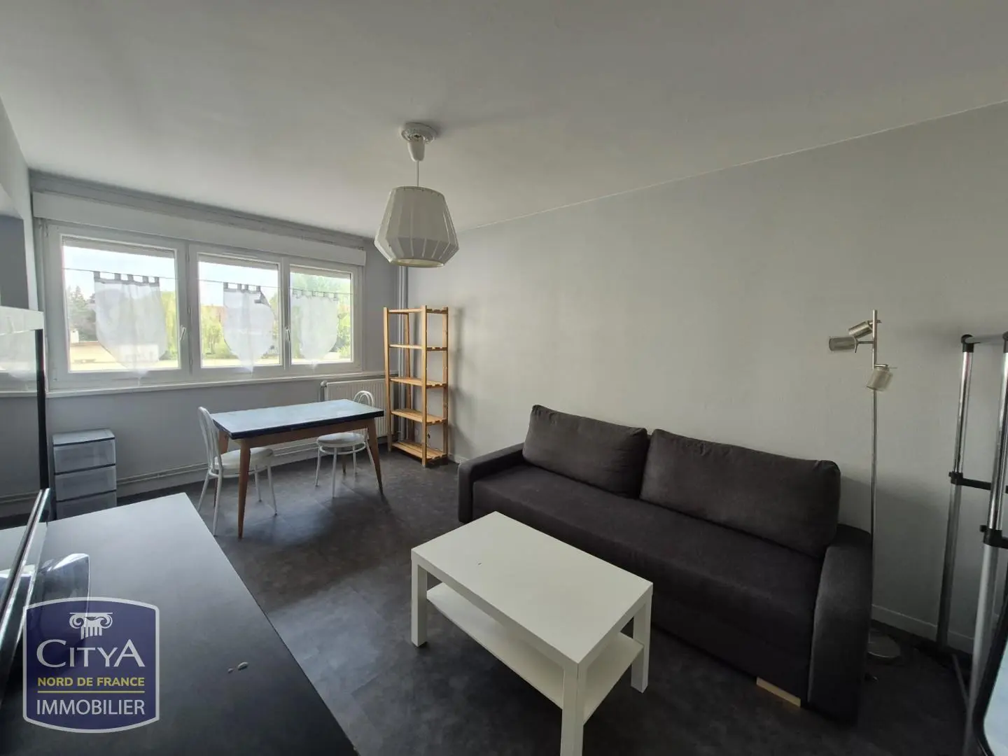 Photo 1 Appartement 1 pièce 25.99m²