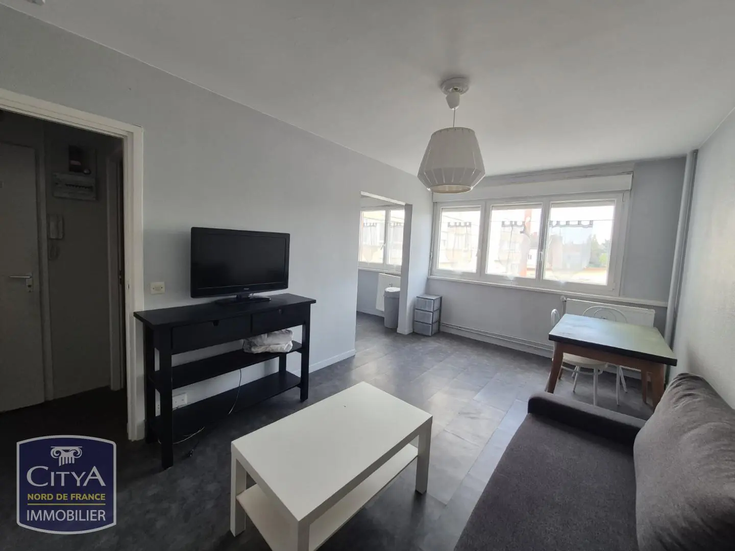 Photo 2 Appartement 1 pièce 25.99m²