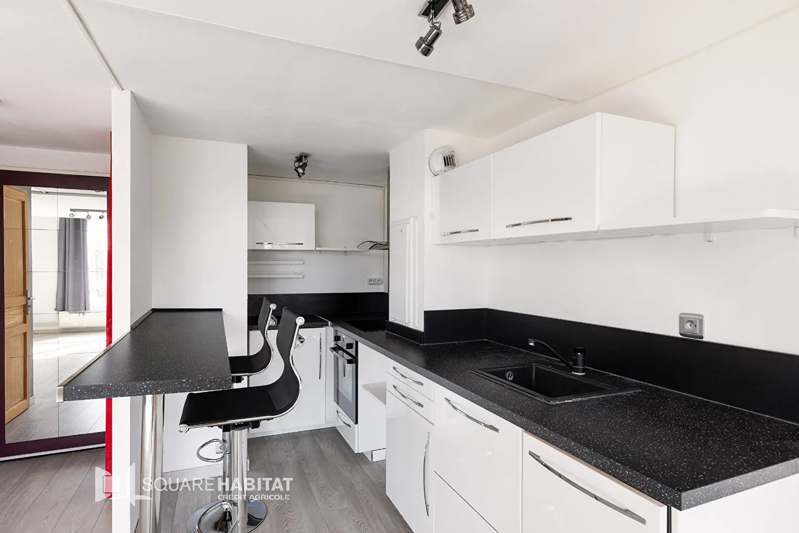 Photo 2 Appartement 2 pièces 56m²