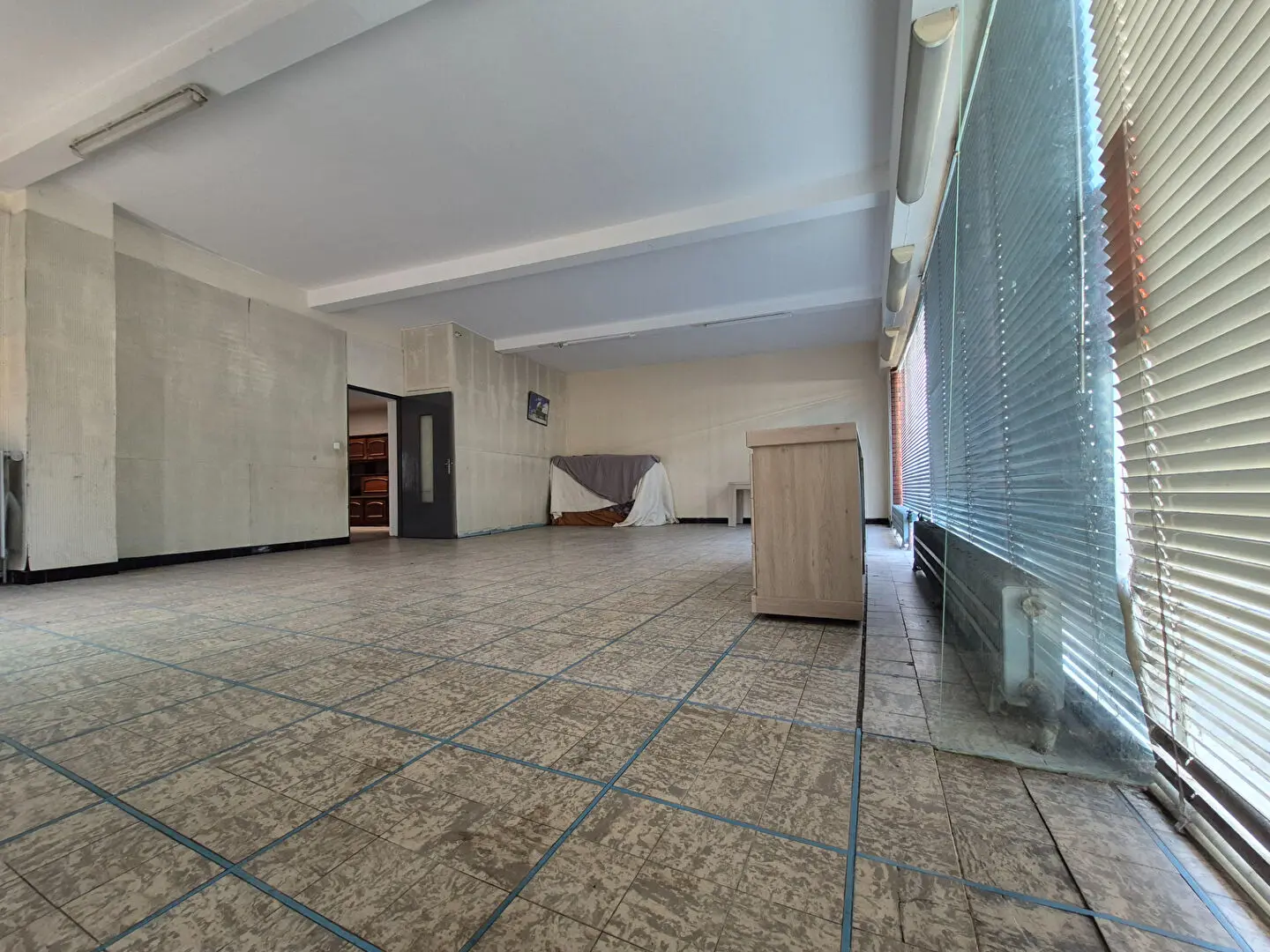 Photo 8 Maison 8 pièces 240m²