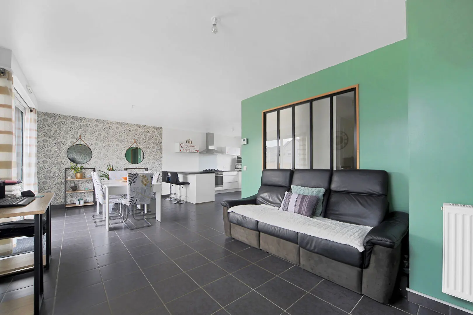 Photo 1 Maison 4 pièces 98m²