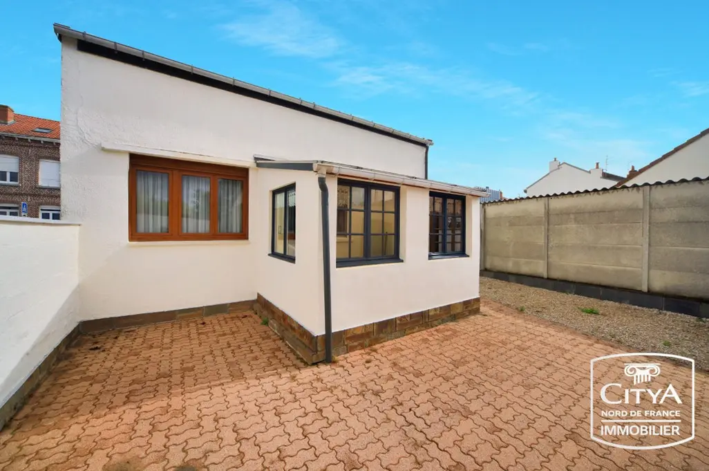 Photo 1 Maison 2 pièces 83m²