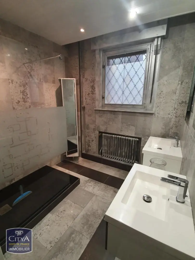 Photo 5 Maison 7 pièces 180.52m²