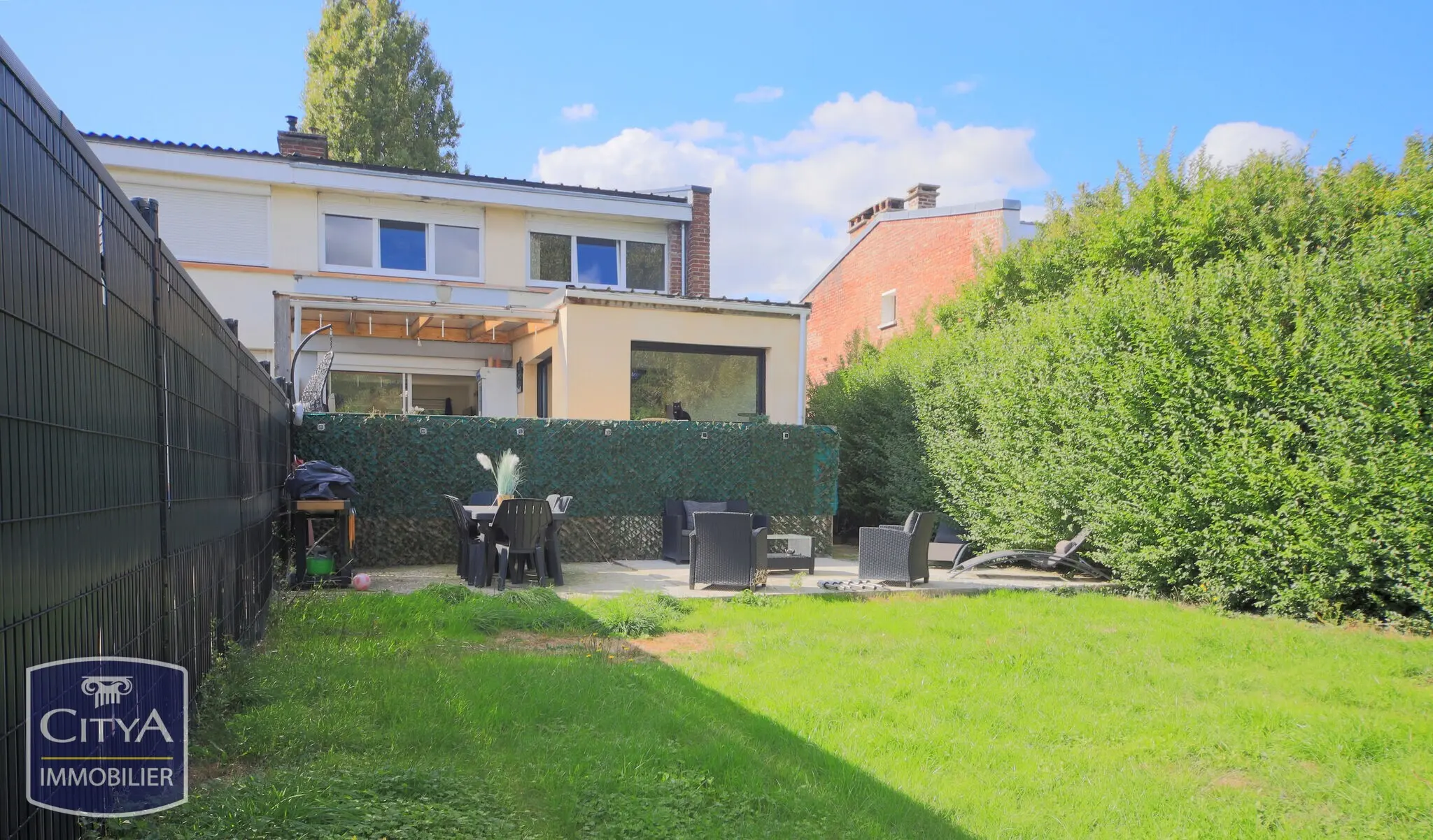 Photo 1 Maison 4 pièces 100m²