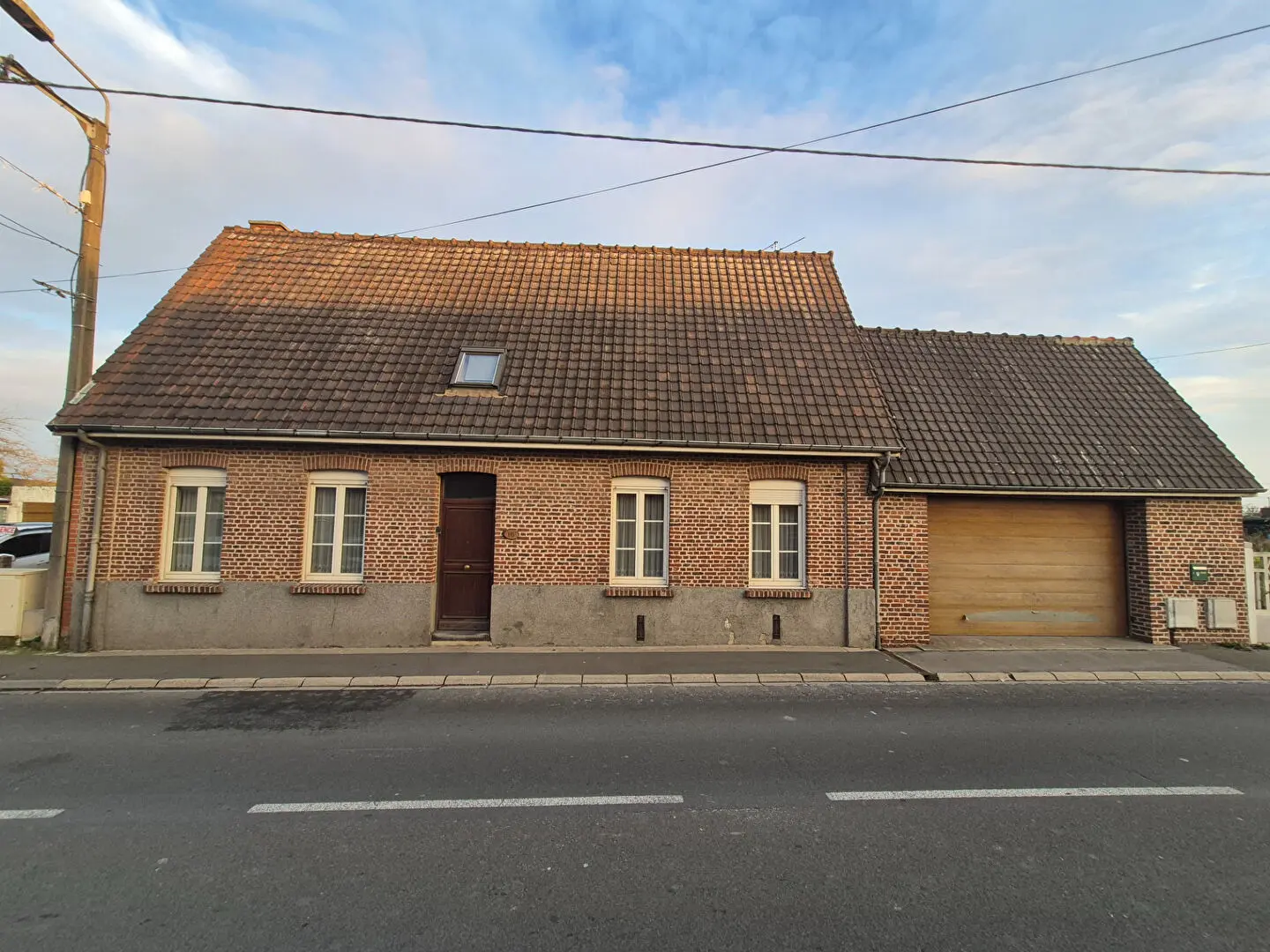 Photo 1 Maison 4 pièces 152m²