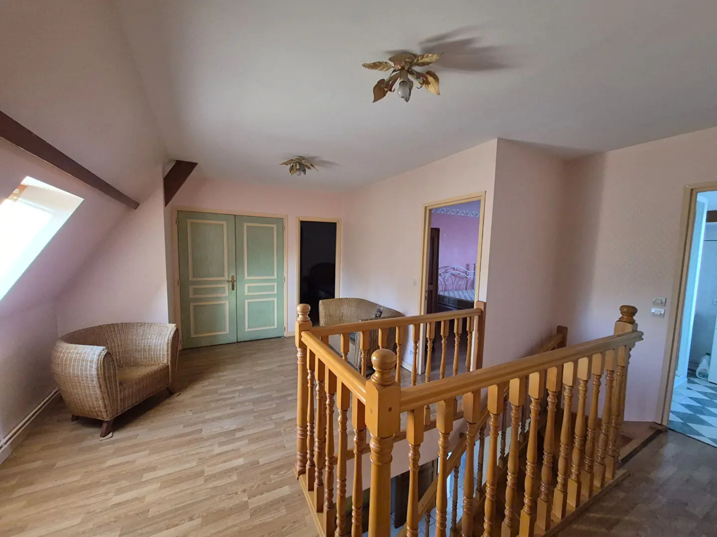 Photo 8 Maison 4 pièces 152m²